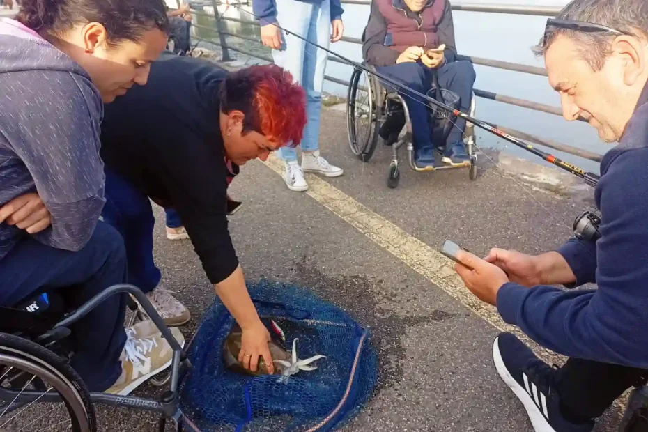 Pesca adaptada en costa jornada de Sepia